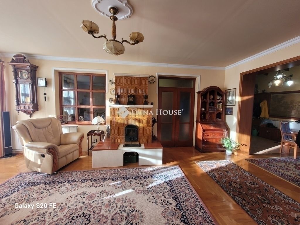5 bed · 265m² · 149.900.000 ft