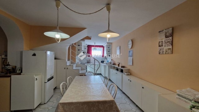 Eladó családi ház, Bükön 169 M Ft, 9+1 szobás