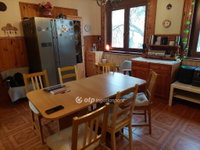 Eladó családi ház, Bakonyszentlászlón 75 M Ft, 3 szobás
