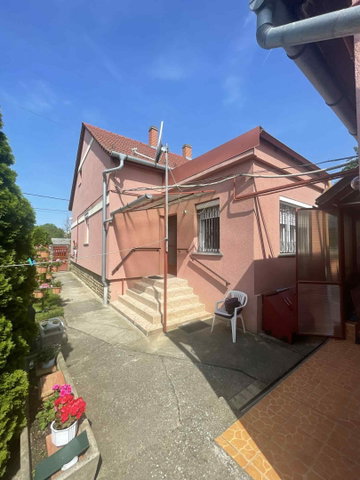 Eladó családi ház, Szegeden, Göndör soron 109 M Ft, 4 szobás