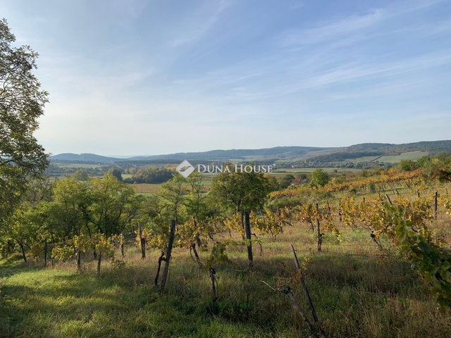 Eladó telek, Pécselyen 59 M Ft / költözzbe.hu