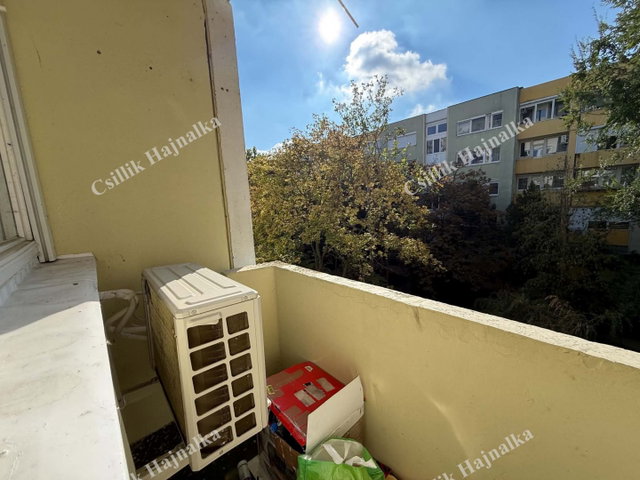 Eladó panellakás, Szolnokon, Lovas István utcában 36.8 M Ft
