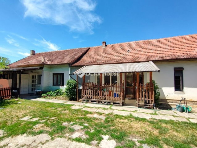 Eladó családi ház, Békéscsabán, Szent László utcában