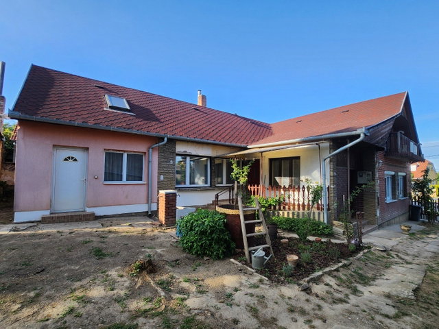 Eladó családi ház, Böhönyén 38 M Ft, 5 szobás