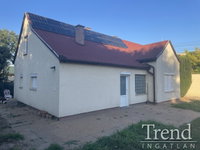 Kiadó családi ház, albérlet, Dunaújvárosban 180 E Ft / hó