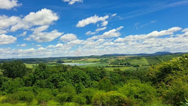 Eladó telek, Magyarhertelenden 6.5 M Ft / költözzbe.hu