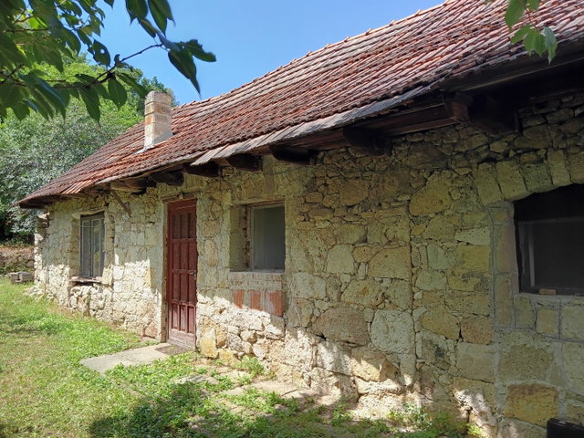 Eladó családi ház, Erdőbényén 8.9 M Ft, 2 szobás