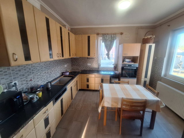 Eladó családi ház, Pusztakovácsin 29.99 M Ft, 2+1 szobás