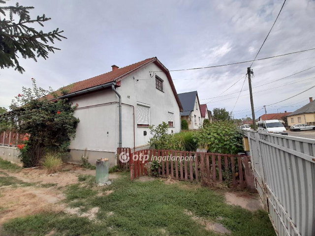 Eladó családi ház, Vásárosnaményben 29.9 M Ft, 2+1 szobás