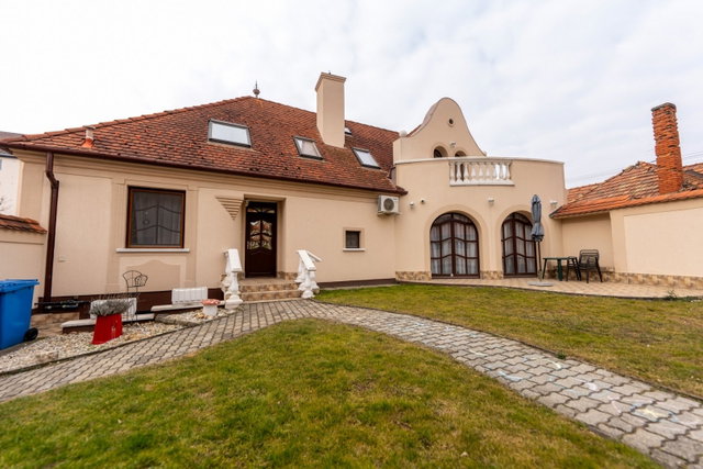 Eladó családi ház, Pápán 109 M Ft / költözzbe.hu
