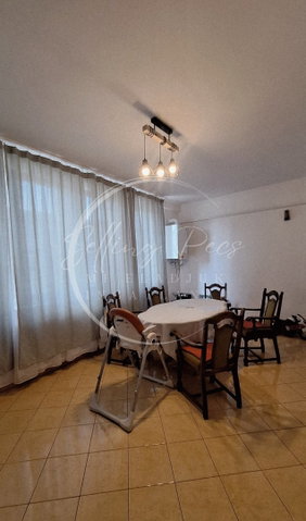 Eladó téglalakás, Komlón 49 M Ft, 3 szobás