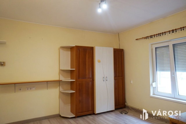 Kiadó családi ház, albérlet, Gyálon 150 E Ft / hó, 1 szobás