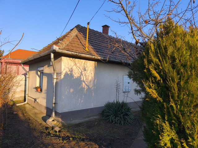 Eladó családi ház, Gyálon 55 M Ft, 1 szobás
