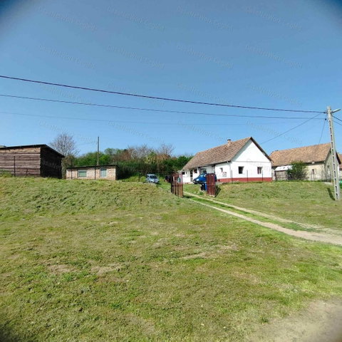 Eladó családi ház, Pándon 34.5 M Ft, 5 szobás