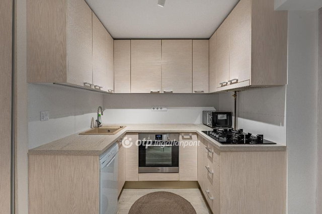 Eladó téglalakás, Budapesten, I. kerületben 99.9 M Ft