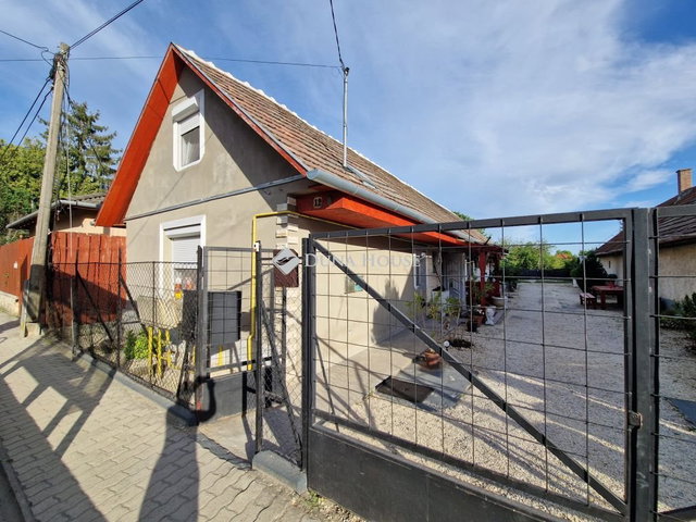 Eladó családi ház, Maglódon 95 M Ft, 3 szobás