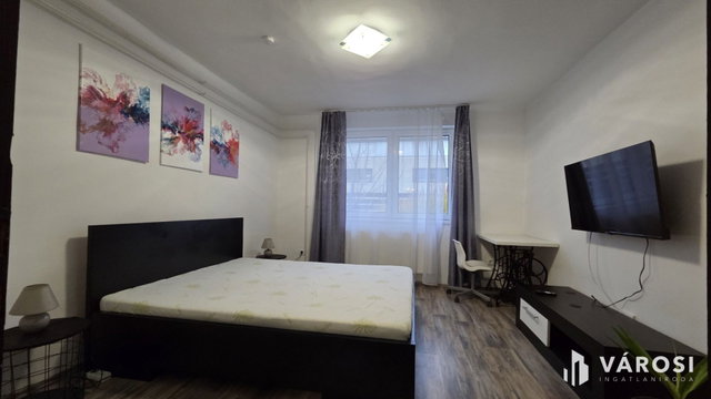 Eladó családi ház, Debrecenben 79 M Ft, 2 szobás