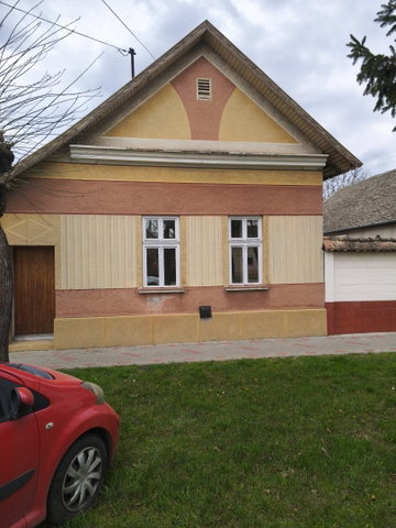 Eladó családi ház, Makón, Aradi utcában 32 M Ft, 2 szobás