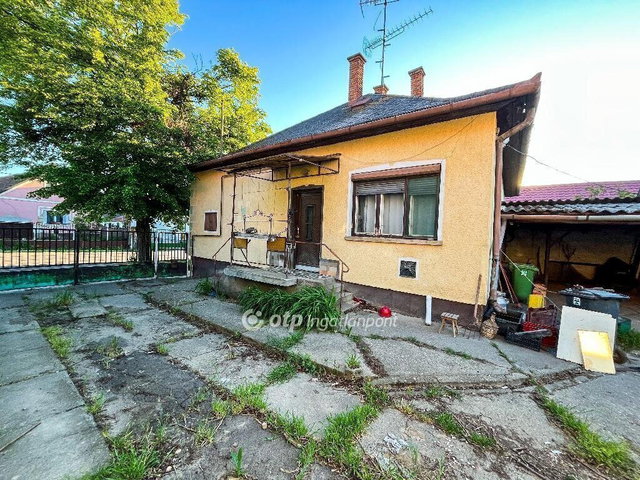 Eladó családi ház, Hajdúszoboszlón 52.99 M Ft, 2 szobás