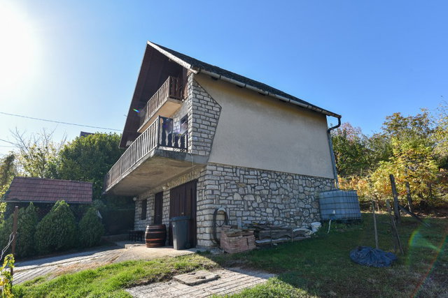 Eladó telek, Csopakon 95.9 M Ft / költözzbe.hu