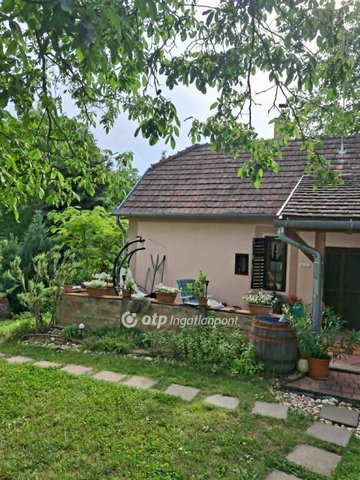 Eladó nyaraló, Zalaszentgróton 53 M Ft, 2 szobás