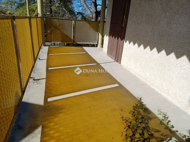Eladó családi ház, Bicskén 18.1 M Ft, 2 szobás