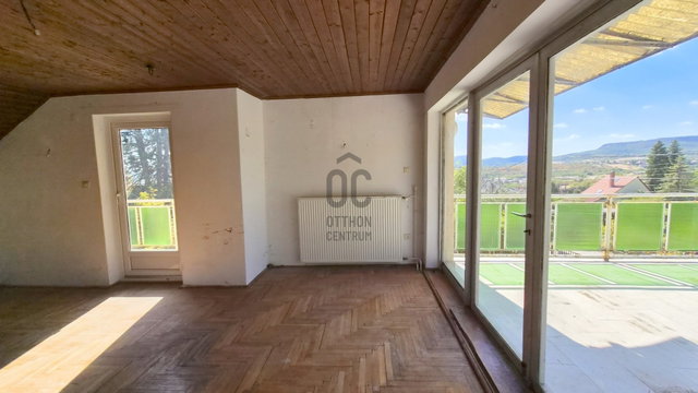 Eladó családi ház, Szentendrén 89.9 M Ft, 3 szobás