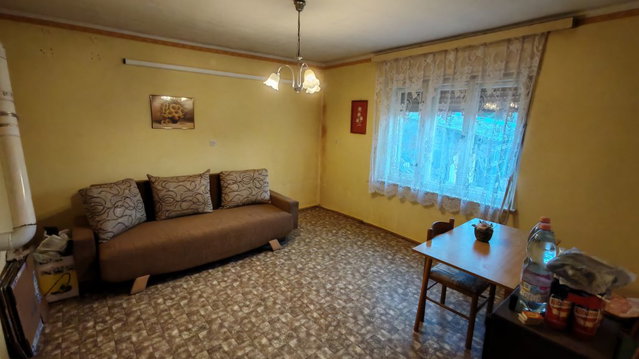 Eladó családi ház, Szigetváron 29.99 M Ft, 3 szobás