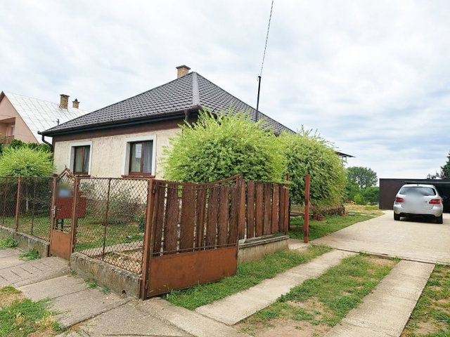 Eladó családi ház, Újfehértón 46 M Ft, 2 szobás