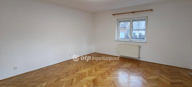 Kiadó családi ház, albérlet, Dunakeszin 450 E Ft / hó, 4 szobás