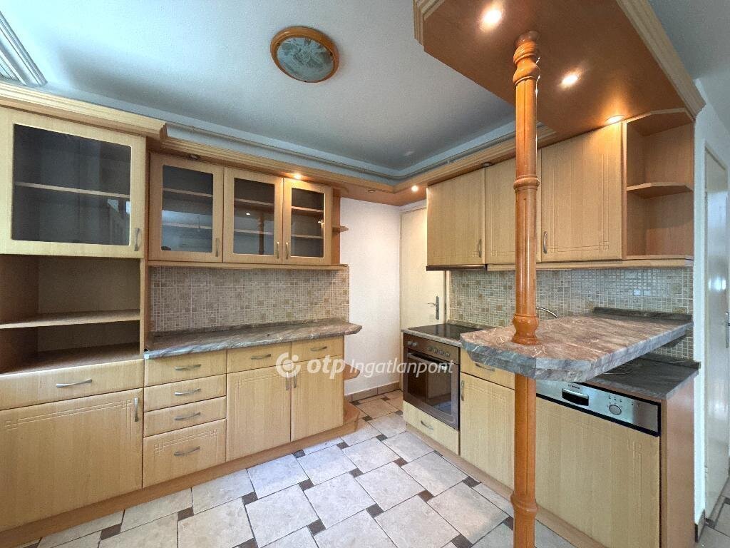 3 bed · 68m² · 59.900.000 ft