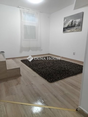 Eladó téglalakás, Budapesten, VIII. kerületben 22.9 M Ft
