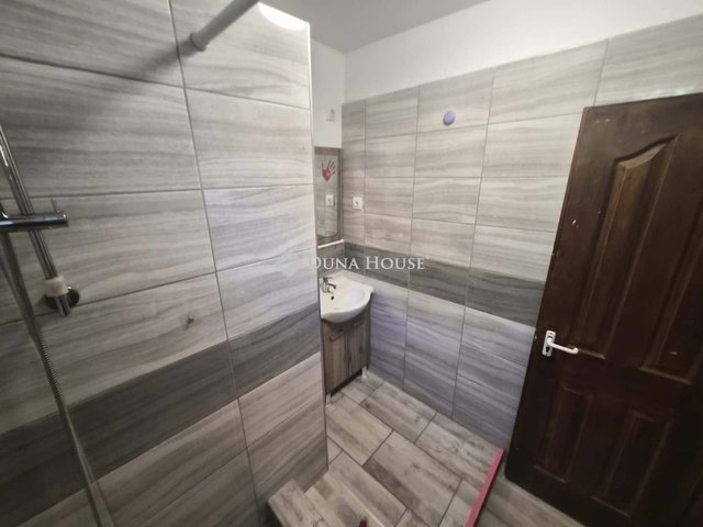 Eladó családi ház, Fóton 93 M Ft, 3 szobás