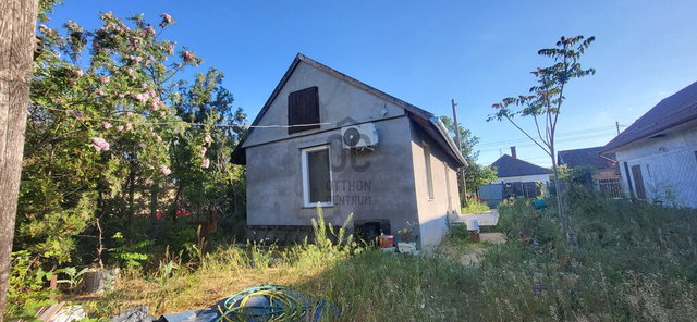 Eladó családi ház, Pilisen 14.9 M Ft, 1 szobás