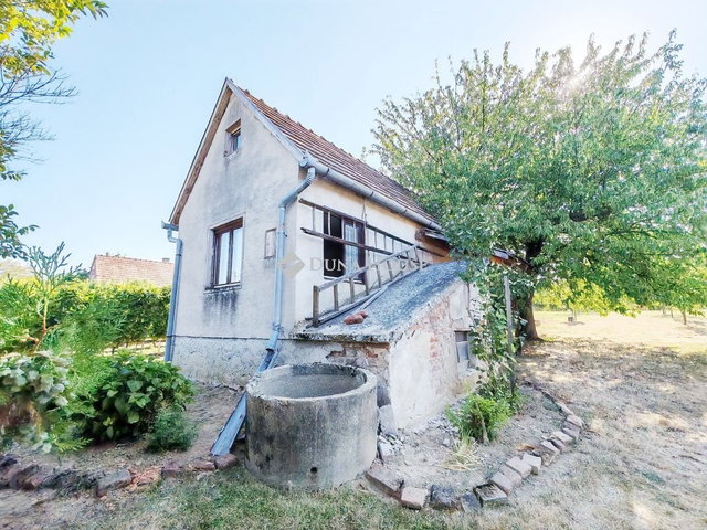 Eladó családi ház, Csurgón 6.99 M Ft, 1 szobás