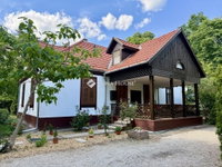 Eladó nyaraló, Balatonfüreden 239 M Ft, 3 szobás