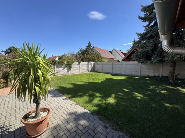 Eladó családi ház, Kecskeméten 129.9 M Ft, 5 szobás