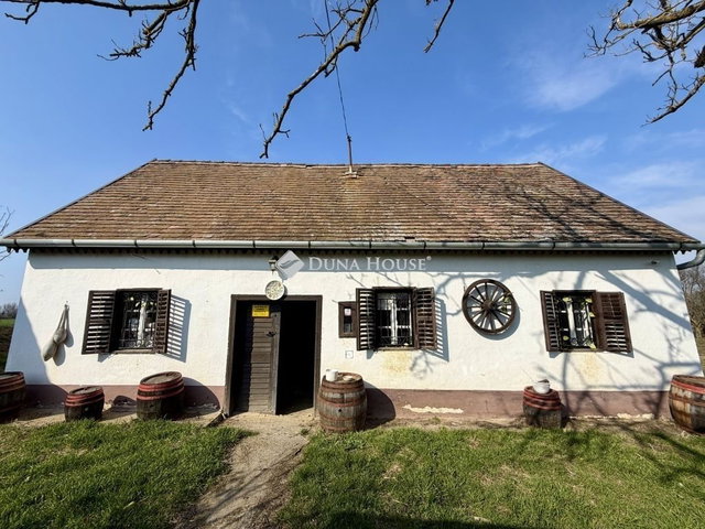 Eladó családi ház, Görcsönyben 8.99 M Ft, 3 szobás