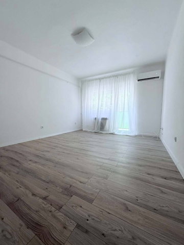 Eladó téglalakás, Pécsett 42.9 M Ft, 1 szobás