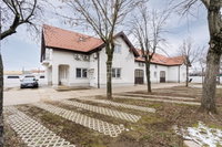 Kiadó ipari ingatlan, Vecsésen 1200 E Ft / hó