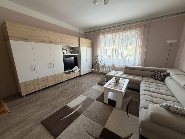 Eladó családi ház, Dunaszegen 77.9 M Ft, 3 szobás