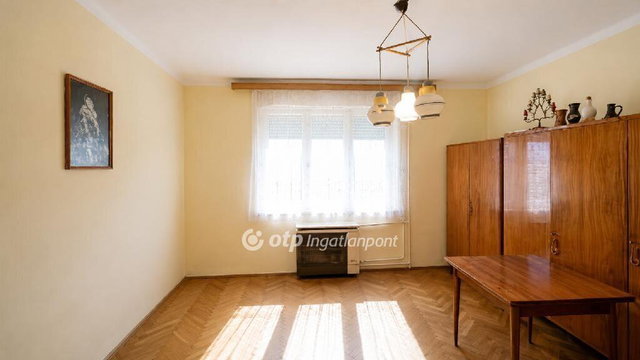 Eladó családi ház, Recsken 19 M Ft, 3 szobás