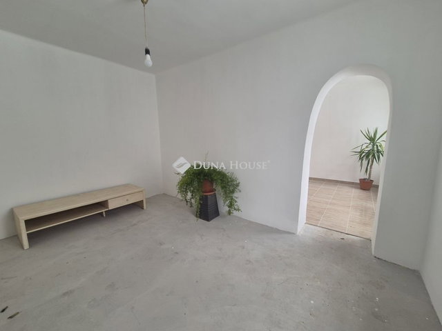 Eladó családi ház, Iregszemcsén 24.8 M Ft, 3 szobás
