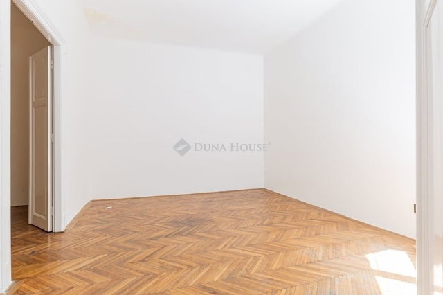 Eladó téglalakás, Budapesten, V. kerületben 148 M Ft, 4 szobás