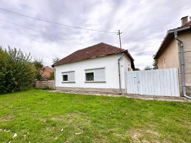 Eladó családi ház, Mezőkovácsházán 11.5 M Ft, 3 szobás