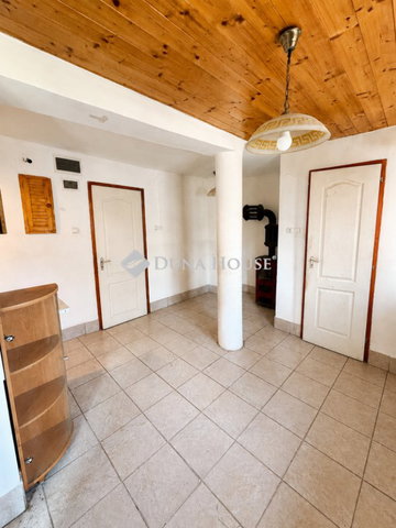 Eladó családi ház, Nyáregyházán 36.9 M Ft, 3 szobás