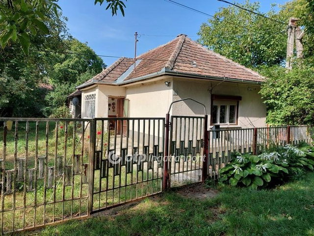 Eladó családi ház, Erdőhorvátiban 14.5 M Ft, 2 szobás