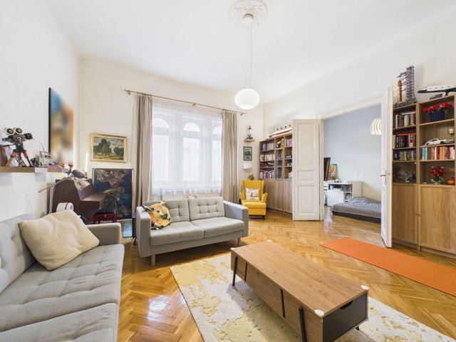 Eladó téglalakás, Budapesten, II. kerületben, Fő utcában