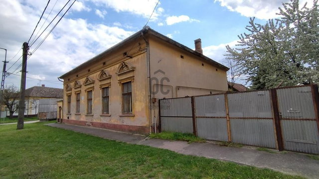 Eladó családi ház, Nagykőrösön 35 M Ft, 3 szobás