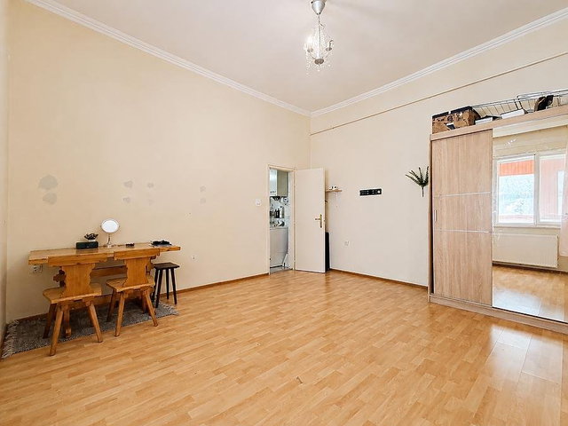 Eladó családi ház, Budapesten, XV. kerületben 69.9 M Ft